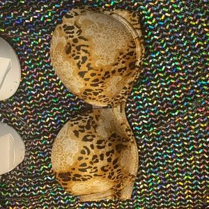 Victoria's Secret Very Sexy Strapless Bra size 32D